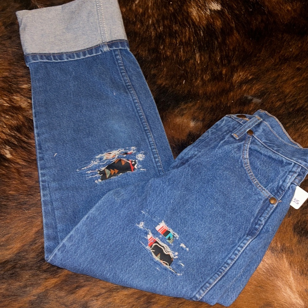 Wrangler Blue Boyfriend Jeans with Distressed Accents